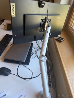 Lenovo ThinkVision T27h-30 – 27” QHD USB-C monitor – ako nov - 3
