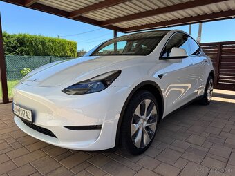 ° Tesla Model Y ° Dual motor (4x4) ° LR ° 2022 ° SK špz - 3