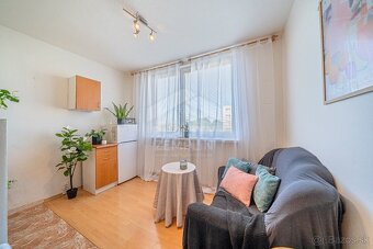 1i chyžka, loggia, Nad Laborcom - 3