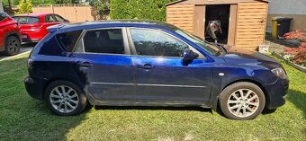 Mazda 3 1.6 benzín - 3