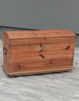 Kufor cestovný starožitný cca z roku 1800. - 3