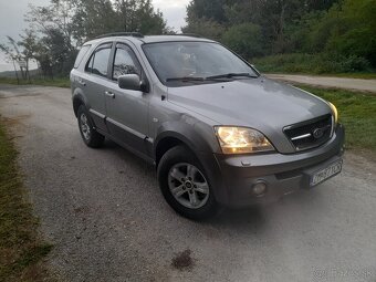 Kia Sorento - 3