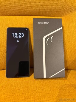 Vymenim / Predam Z Flip 7 512GB plus Galaxy Buds 3 nove - 3