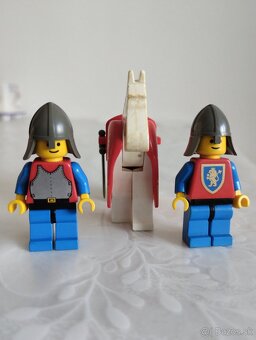 LEGO Castle 6039 Twin-Arm Launcher - 3