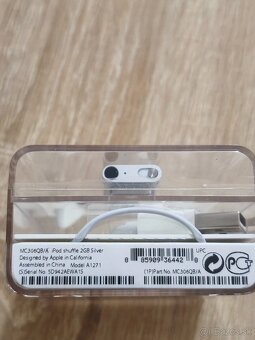 Apple iPod Shuffle 3th Generation 2GB - 3