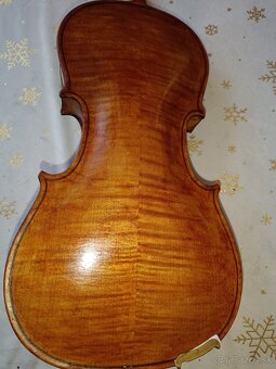 Predam husle - 3