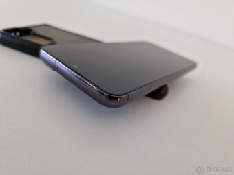 Samsung Galaxy S22 - 3