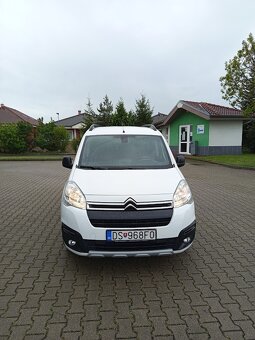 Predam citroen Berlingo Multispace 1,6VTI 120xtr r.v.2017 - 3