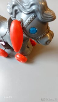 Retro hracka - 3