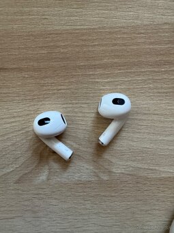 Apple AirPods 3 generácie - 3