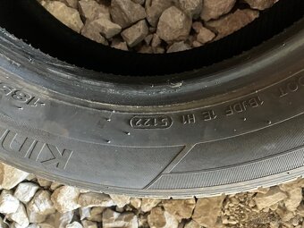 Predam letne pneu 185/65R15 - 3