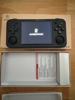 Anbernic RG35XX - 3