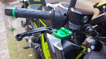 Kawasaki Z650 - 3
