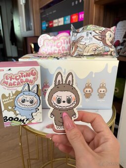 Labubu macaron - 3