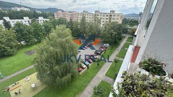 Krásny, presvetlený byt na prenájom pod Hájom Dubnica nad Vá - 3