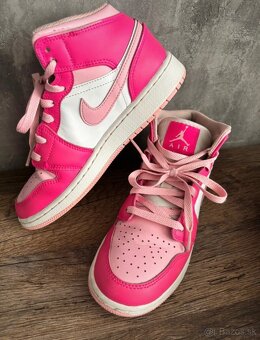 Tenisky Air Jordan 1 Mid - 3