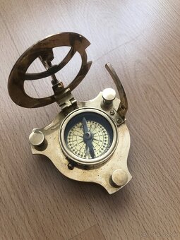 Kompas - 3