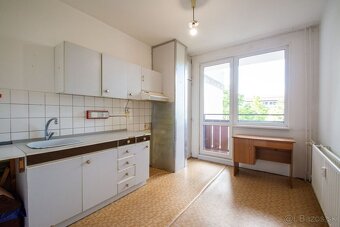 Na predaj 3-izbový byt s lodžiou v centre mesta Poprad - 3