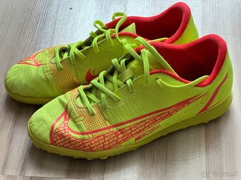 Turfy Nike - 3