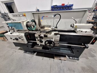 sústruh TRENS SN32 - 3