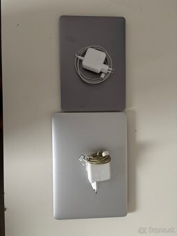 2x Macbook - 3