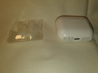 SLUCHÁTKA EARPHONES - 3