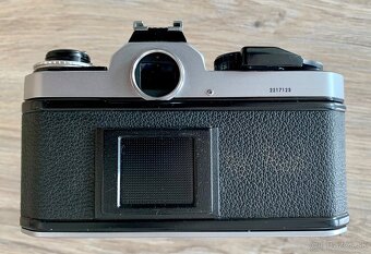 Nikon FE2 - 3