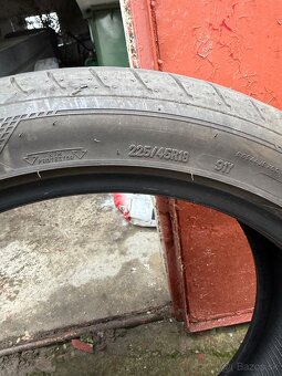 Predám letne pneu 225/45 R18 - 3