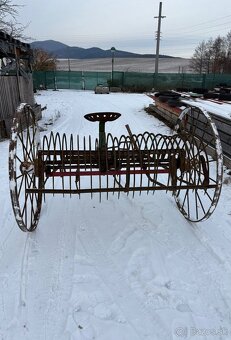 Hrabacka sena, fabricka - 3