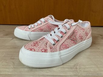 Guess Jelexa - 3