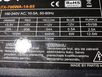 pc skrinka so zdrojom a citackou kariet vid.foto - 3