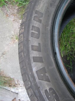 215/55R16 - 3