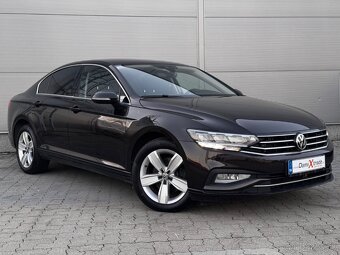 Volkswagen Passat 2.0 TDI Business 4Motion DSG - 3