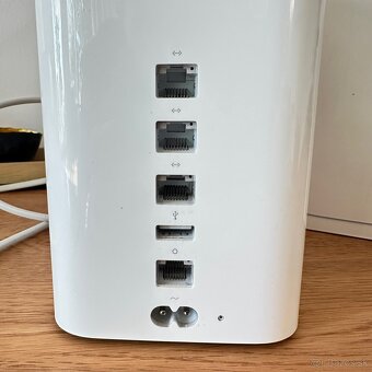 Apple AirPort Extreme - 3