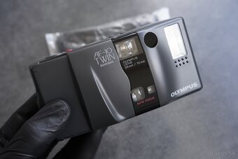 Olympus AF-10 Twin Quartzdate 35mm/70mm (stav noveho) - 3