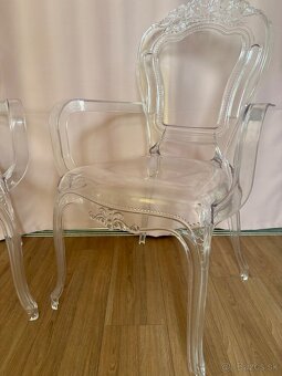 Sada dvoch priehľadných jedálenských stoličiek - 3