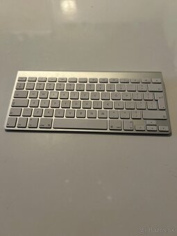 Apple magic klavesnica - 3