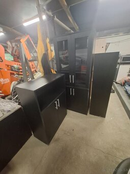 NÁBYTOK DO KANCELÁRIE - 3