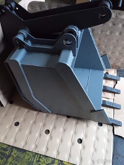 Bielorus  MTZ  Traktorbager - 3