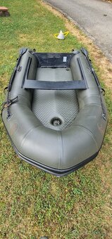 Predám čln Fox - 3