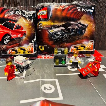 LEGO Shell sety – 5 ks + štartovacia plocha - 3