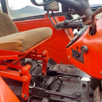Traktor Zetor 5645 - 3