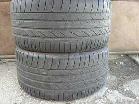 Predám 4-letné pneumatiky Bridgesto 315/35 ZR21 285/40 ZR21 - 3