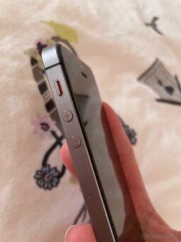 iPhone 5s 16GB - sivý - 3