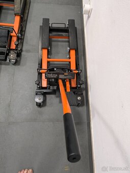 NEO Mobilný hydraulický zdvihák pre motocykle - 3