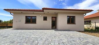 Novostavba na predaj, pozemok 665 m2. Beladice - 3