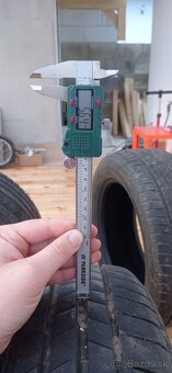 205/55R16 - 3