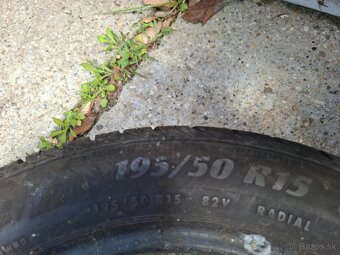 2x letné pneu 195/50 r15 Vzor 7mm Rok 2016 Cena za pár 40 - 3