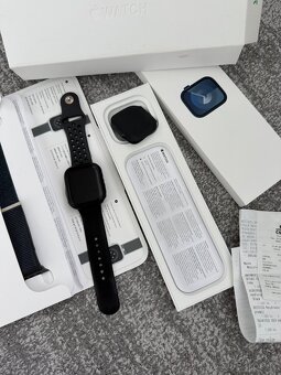 Apple Watch Series 9 45mm - 3