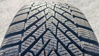 Zimné pneu 235/50 R20 + 255/45 R20 --- PIRELLI - 3